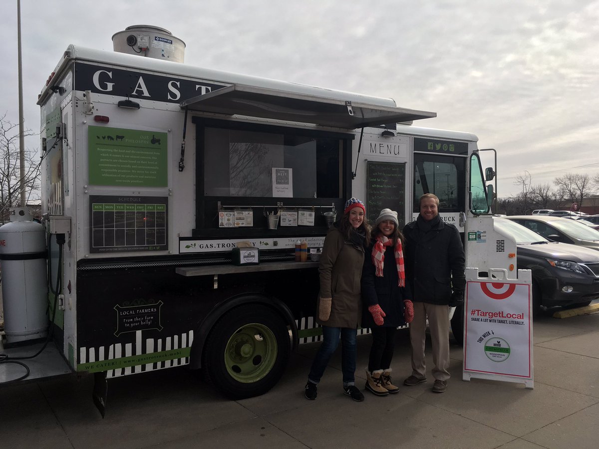 Haylie_Carlson's tweet image. whoooooo's hungry?!??? #T1andOnly is sharing A LOT with @gastrotruck until 1pm today! come get some grub! #TargetLocal @Adam_Reiter