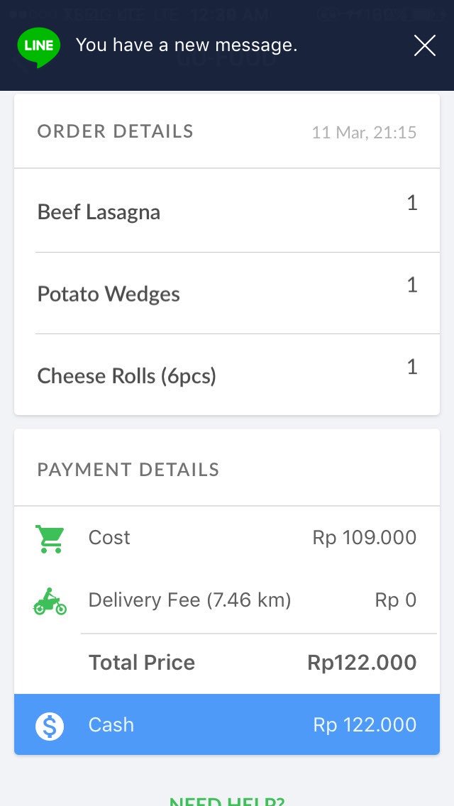ichadeler's tweet photo. @Pizza_HutID ini bukti saya order di pizza hut via gofoodnya. Tapi lasagna yang saya beli di pizza hut malah lasagna kering &amp; gosong -__- https://t.co/SDriikrIov