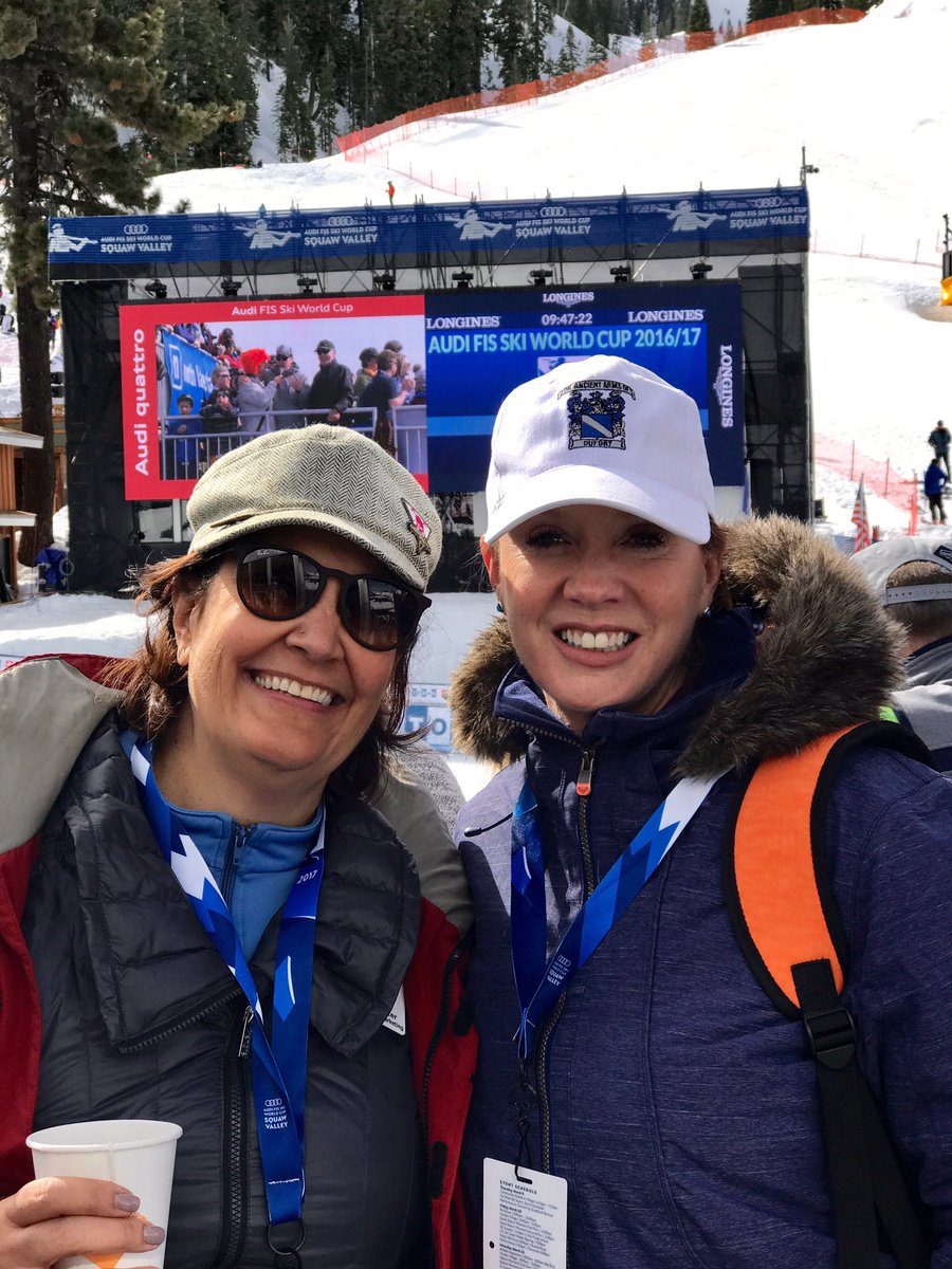 cbeteta's tweet photo. #worldcupsquaw #ridethewinterwave #visitca @squawalpine https://t.co/fDBQ6DfLoN