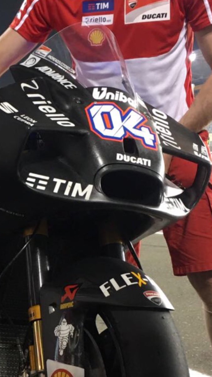 [MotoGP] Test Losail C6p8Ac7XAAAn6GT