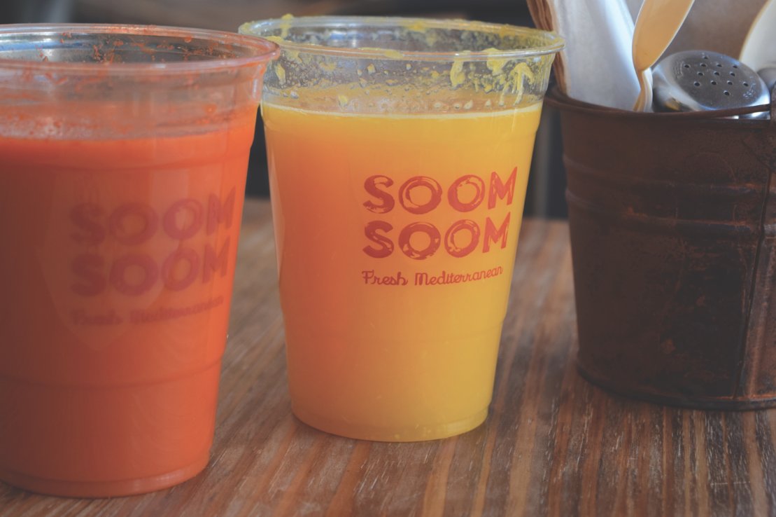 soomsoomfresh's tweet photo. Looking for a healthy lunch or dinner option? Stop by for a cup of orange juice and try some of our gluten-free options! https://t.co/t1pyILxU4S