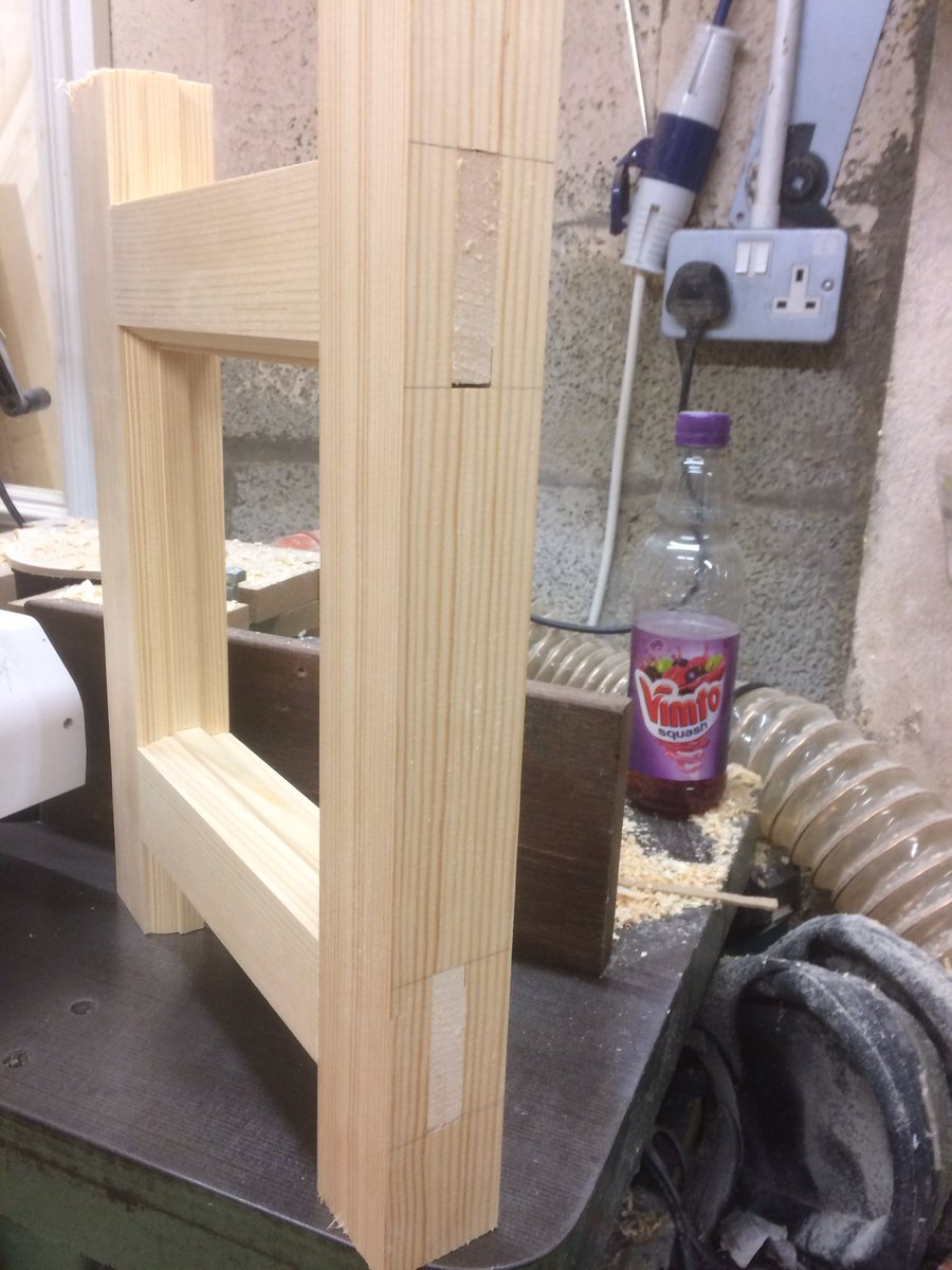 Julesthejoiner's tweet photo. Machines all set up and test sash made joints are lovely and crisp   here we go... #sash #timberwindows  #purposemade https://t.co/NJuX2qXusb