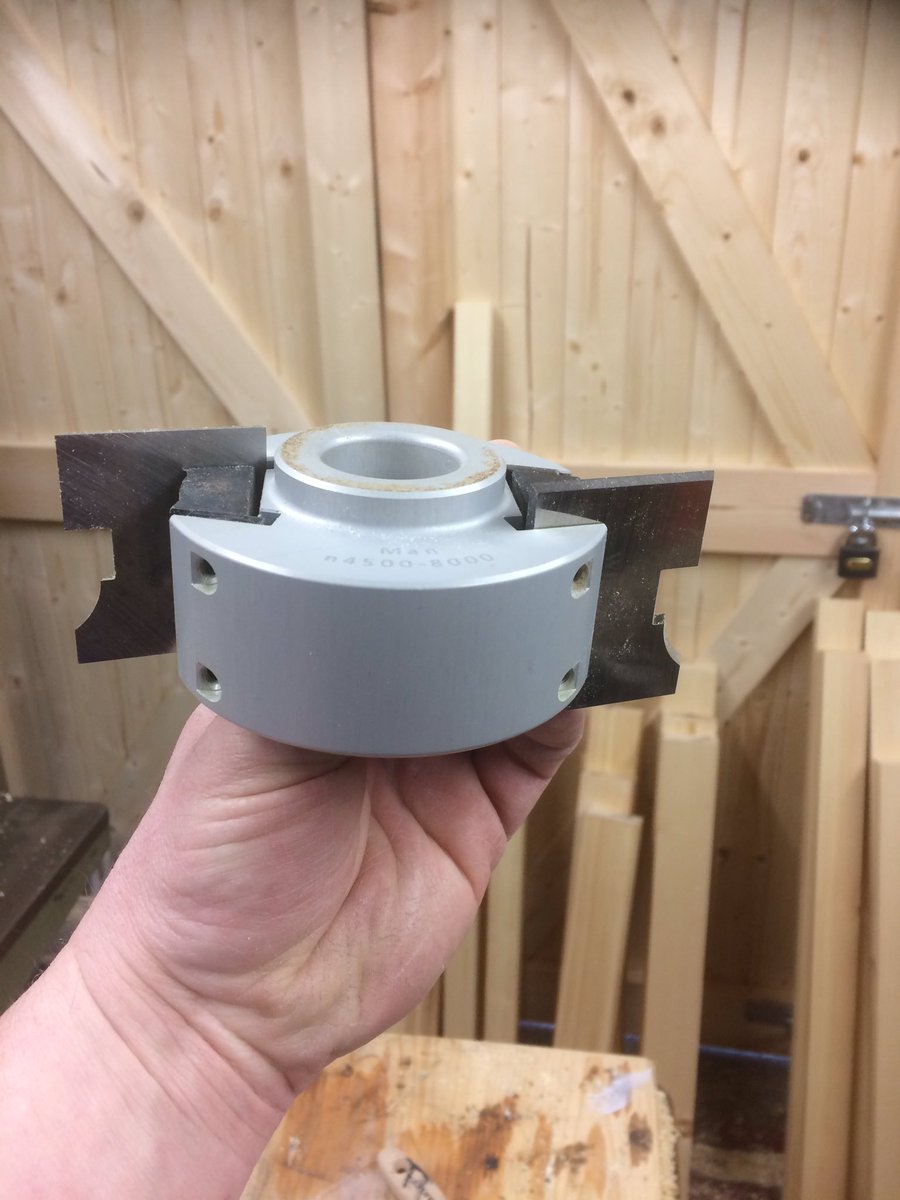 Julesthejoiner's tweet photo. Machines all set up and test sash made joints are lovely and crisp   here we go... #sash #timberwindows  #purposemade https://t.co/NJuX2qXusb