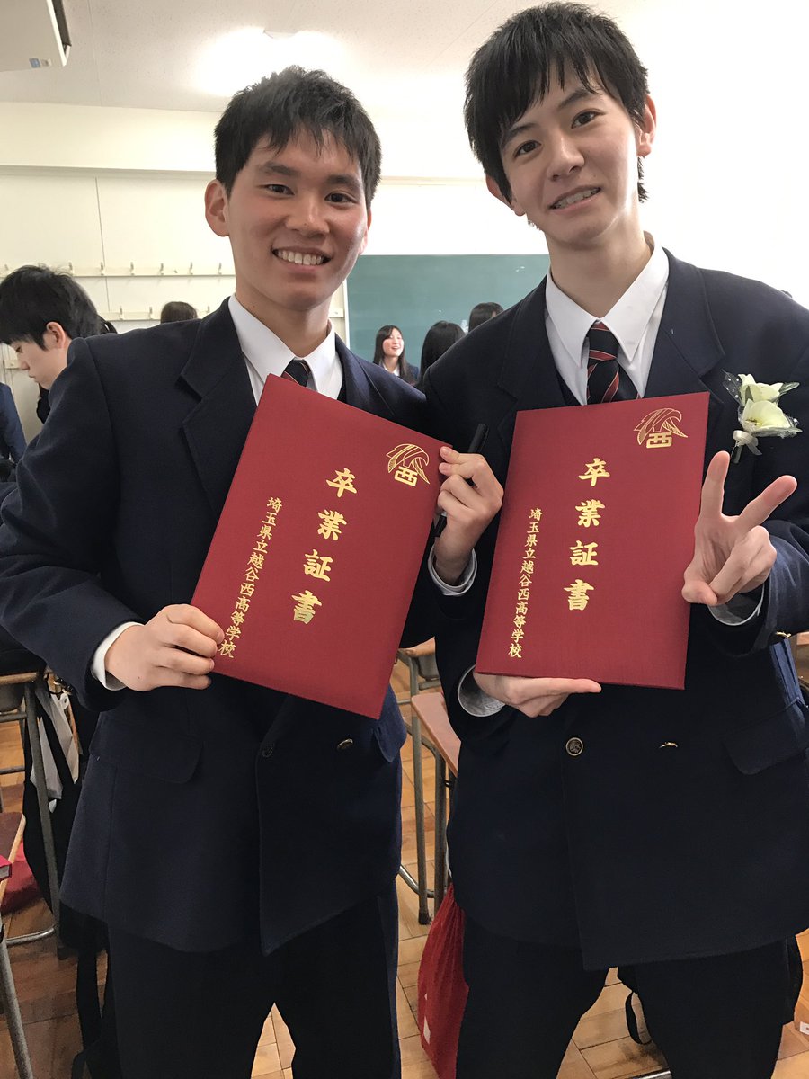 ryouokc's tweet photo. いつのまにか卒業かw
なんだかんだ楽しい学校生活でした！
西校で出会った方々ありがとうございました！ https://t.co/62osNwN1Ge