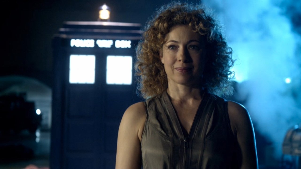 Happy birthday to Alex Kingston :D 