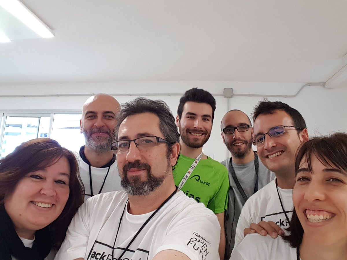Mentores en <a href="/H4GCAN/">HackForGood Canarias</a>. Fin de semana de proyectos, hackers y gente muy interesante. Go hacking! :)