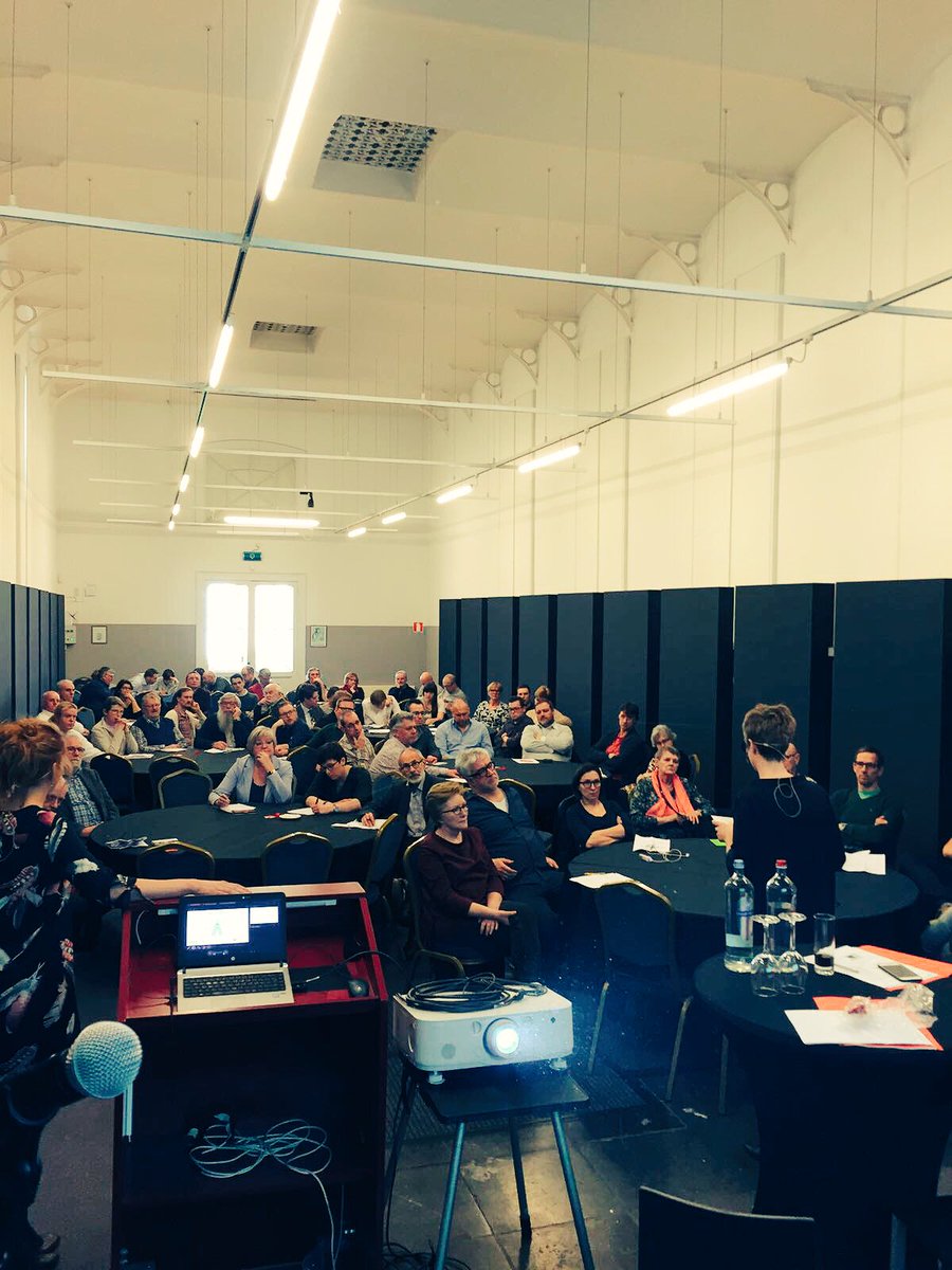 vooruit_nu's tweet image. Participatie is loslaten in vertrouwen. @DanielTermont @anspersoons en @svanhoutven geven tips en trics. #wijmakenmorgen #participatie