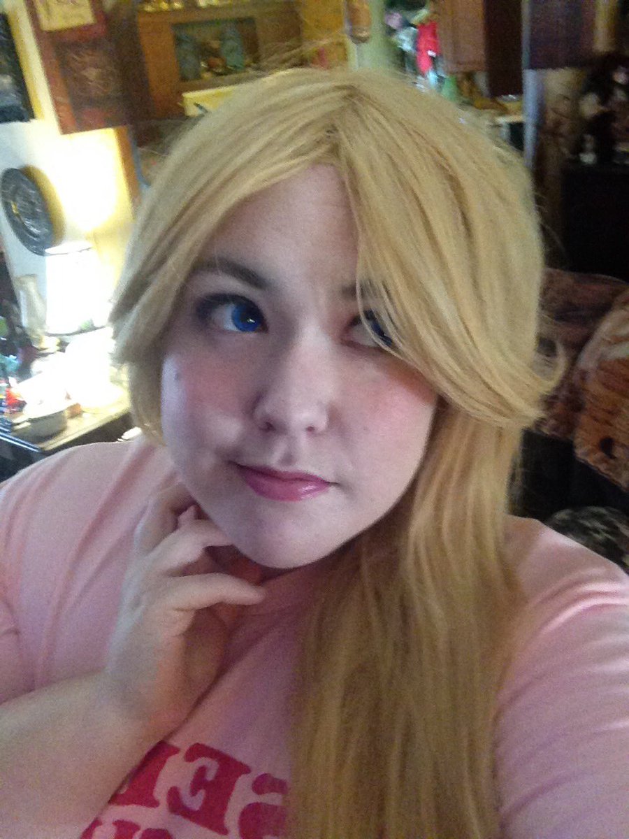 ninjapandachef's tweet photo. #princesspeachcosplay #princesspeachmakeup #humantee #selfresucingprincess https://t.co/lM4peimRwy