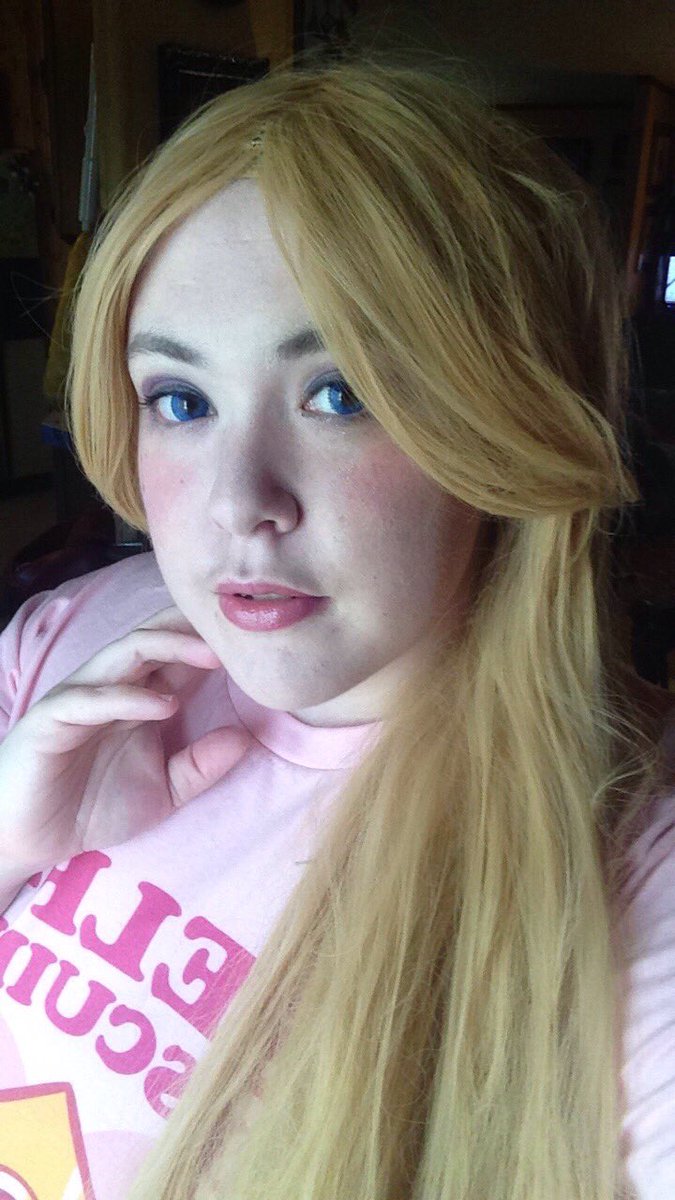 ninjapandachef's tweet photo. #princesspeachcosplay #princesspeachmakeup #humantee #selfresucingprincess https://t.co/lM4peimRwy