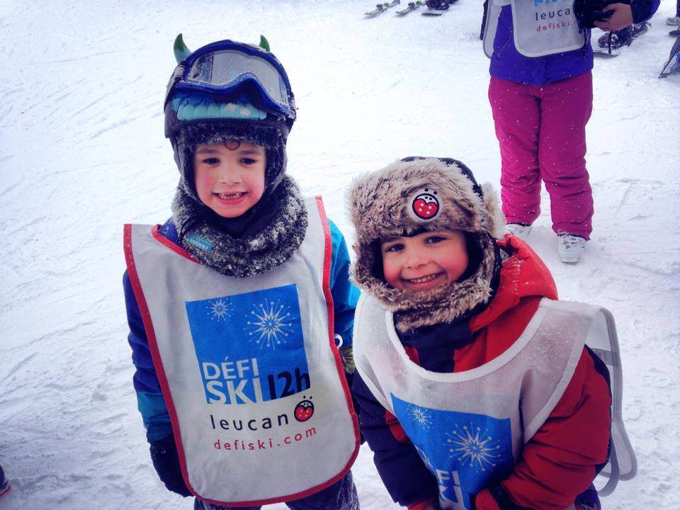 Leucan's tweet photo. Aujourd'hui : 746 skieurs et planchistes réunis à @Ski_Bromont, @MontLacVert et #MontVideo pour le #DefiskiLeucan #Leucan. https://t.co/SejkmgPE9u