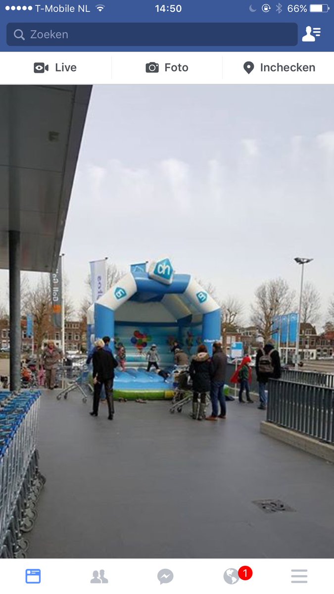 Daar is ie weer! Het springkussen bij <a href="/albertheijnvos/">Albert Heijn Vos</a> Westergracht! Wordt het echt lente? Kom gezelllig langs met de kids