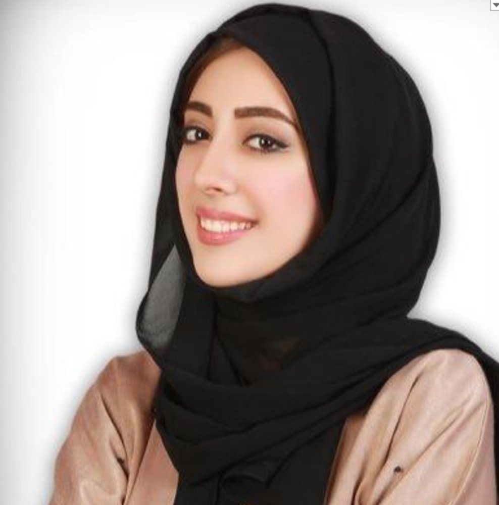 Learn how Hanan Al-Sammak lecturer and founder of #HayaTech, influenced youths at the #MBZFutureGen. bit.ly/2mJ6mHp