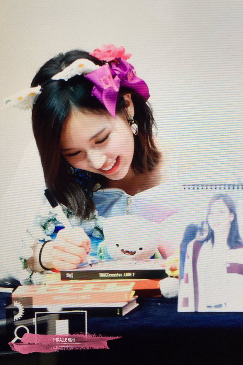 miraclenight324's tweet image. 오늘 대박 예뽀 🐧🌸

#TWICE #트와이스 #MINA #미나