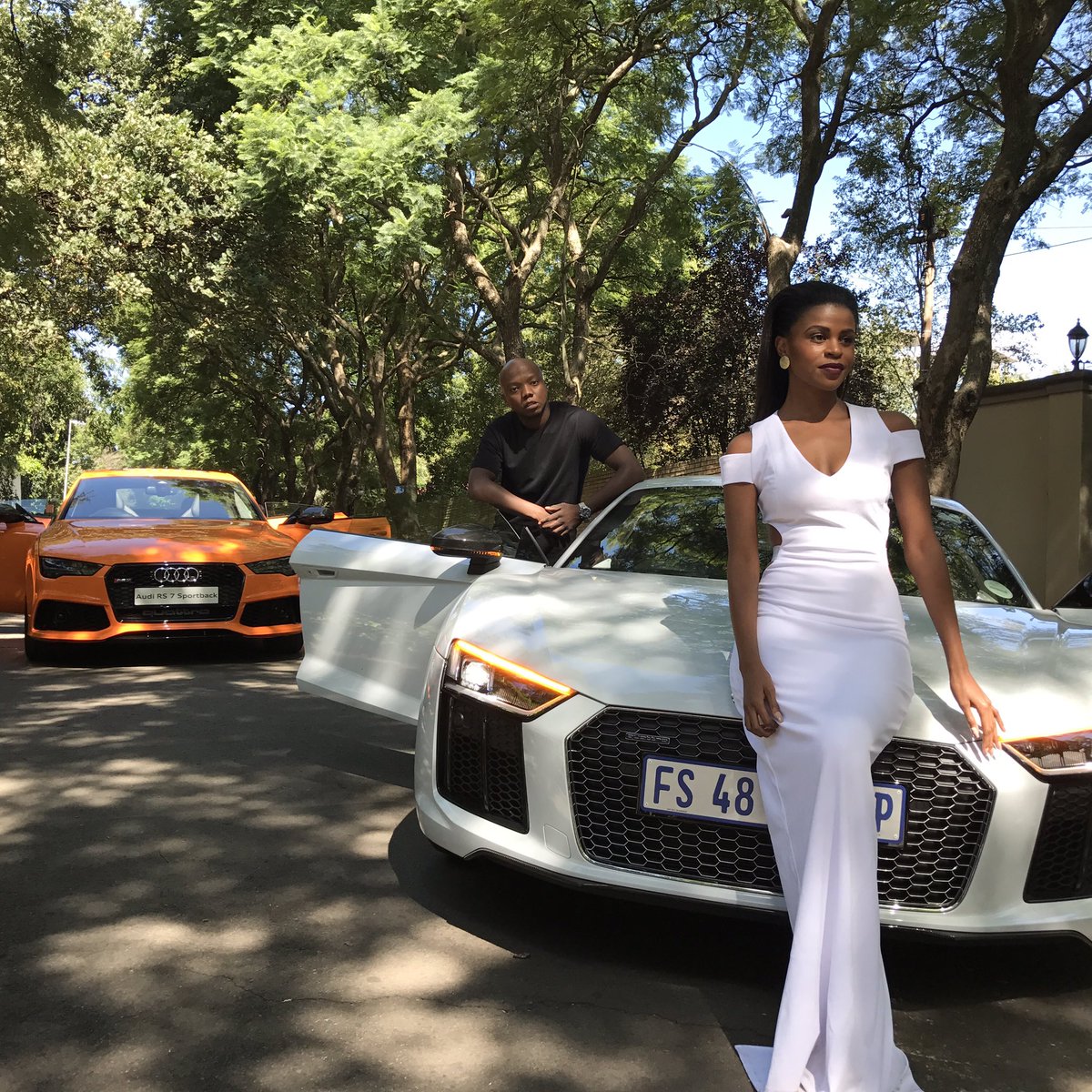Triciaduchess's tweet photo. Wow ππππππππ"@iamtbotouch: The Team is too strong @Katlicous Boss Lady of the #4pipeconvoy @audisouthafrica https://t.co/yWqyyaFKgF"