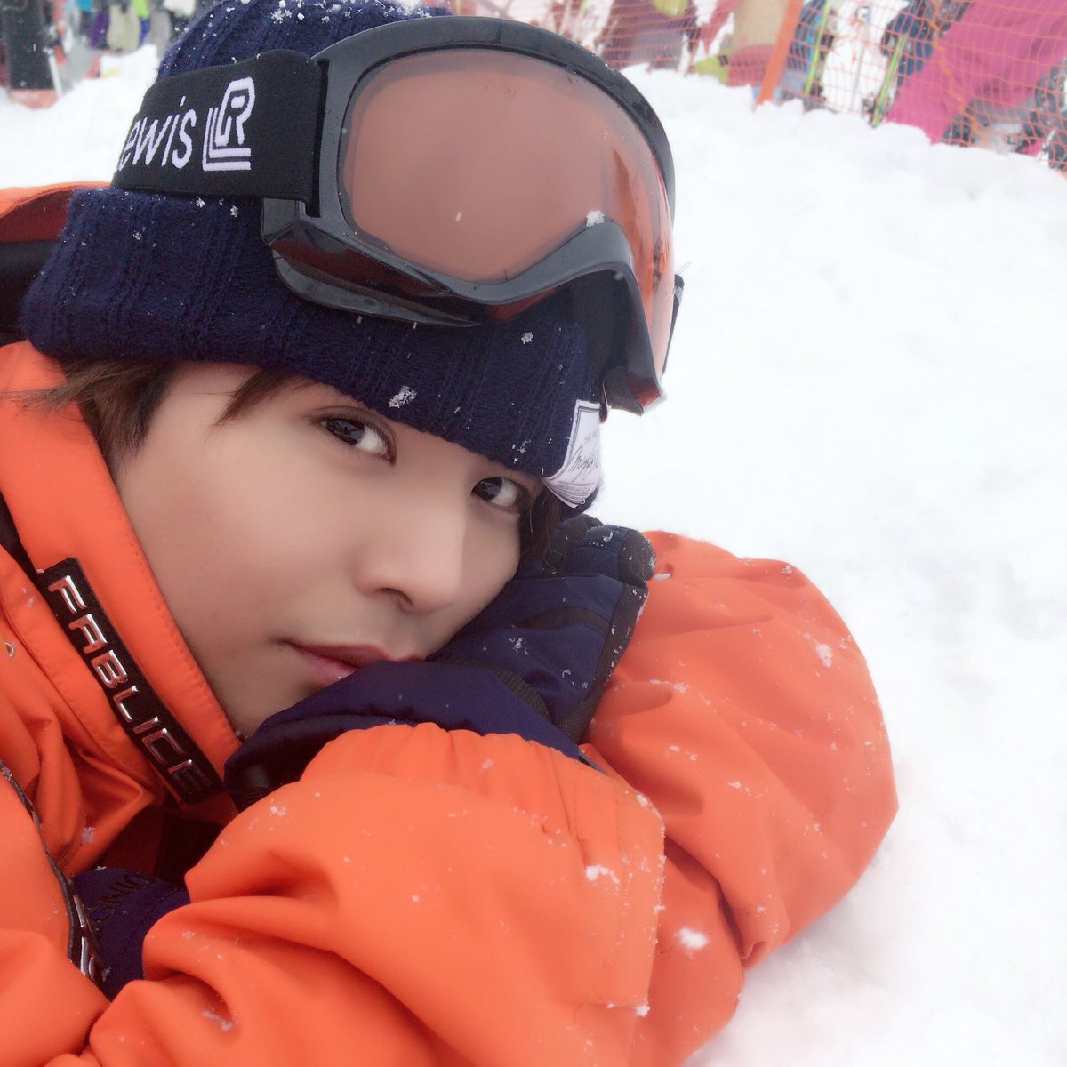 ShugoAbc's tweet photo. 全部雪のせいだ。
#仲村屋 https://t.co/Ip5YO9O5Gh