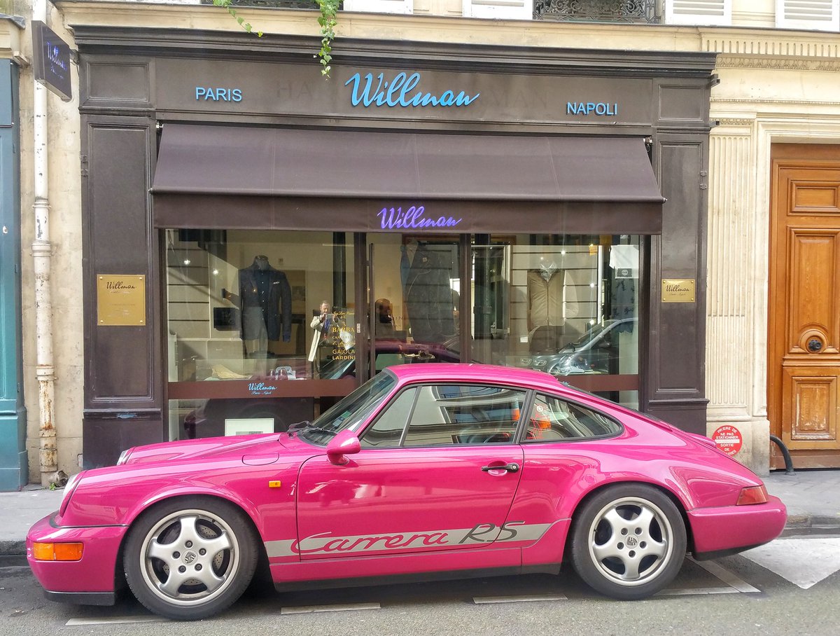 vintage_pic's tweet photo. #porsche of the Day #964 #carreraRS #willman #paris #Stuttgart #napoli https://t.co/6ijTRcz6Fd