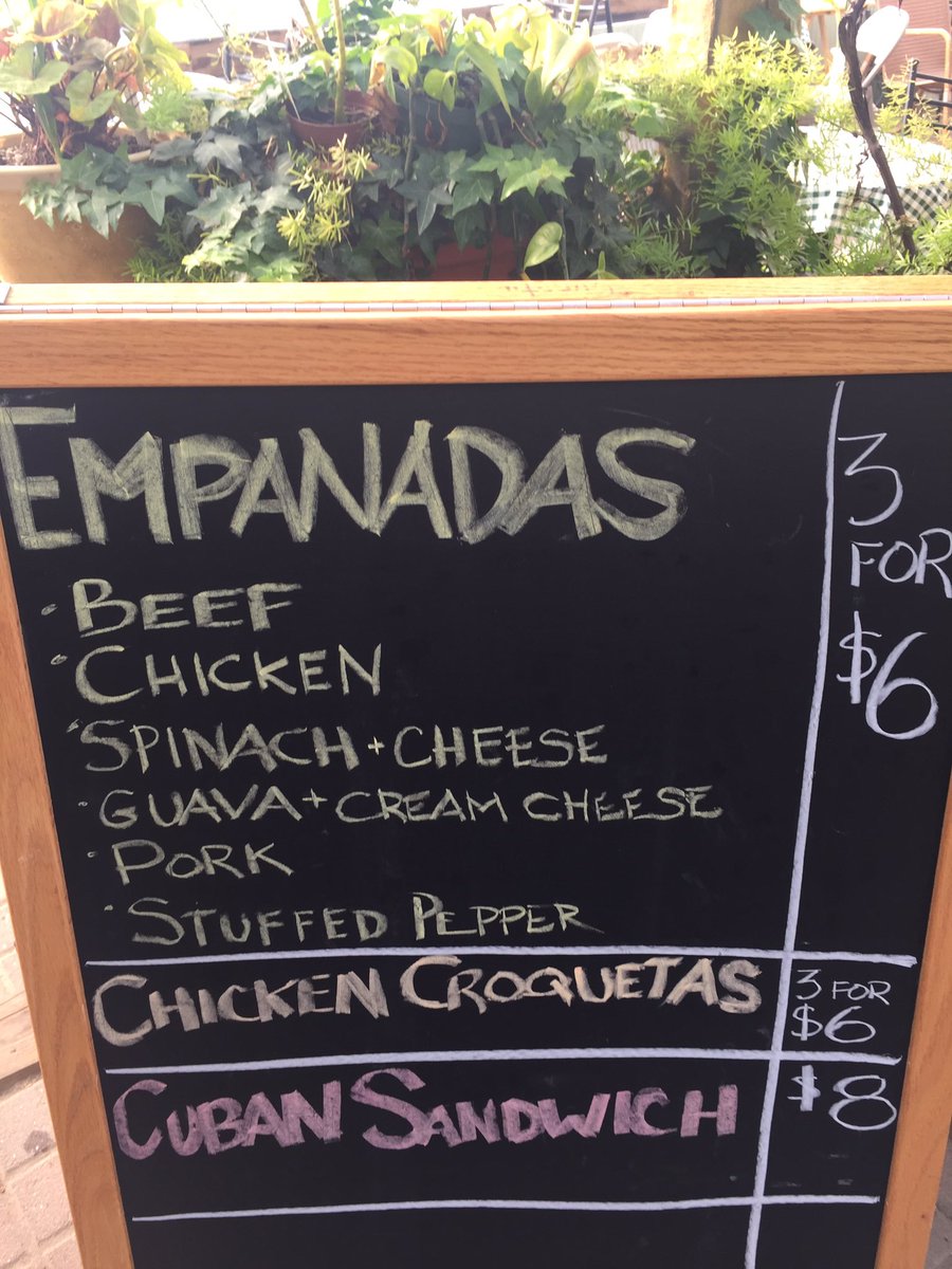 cuestasfiestas's tweet photo. At Jones Farm and Spring Farmers Market, Chelmsford, MA today 10-2.  6 varieties of #empanadas and #cubansandwiches  #chelmsfordma https://t.co/Idmbsm9NZF