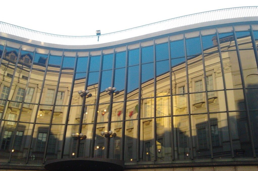 AlessandroForn6's tweet photo. Carlo #MOLLINO, "THE REGIO THEATER" 1973 @TeatroRegio #TORINO #architecture #arttwit #lirca #CarloMollino #art #turin #music #classical https://t.co/aQq8BK51sR