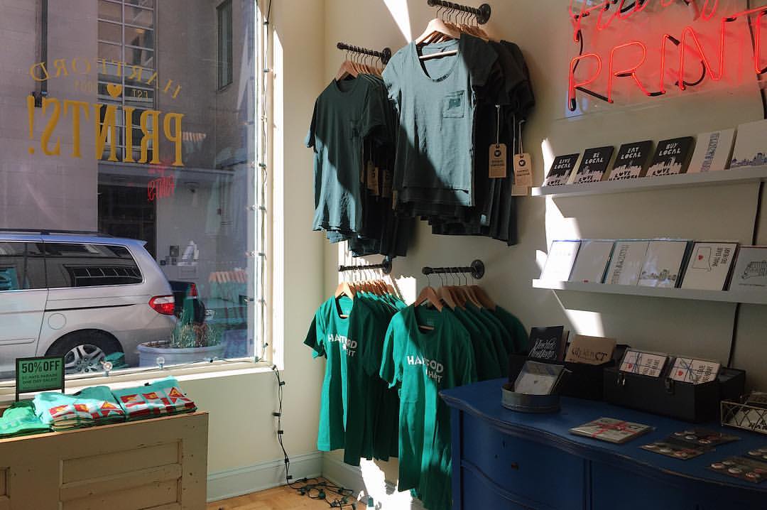 Parade day glow! 10% OFF the entire store today if you're wearing GREEN. Open from 11AM to 7PM #bleedgreen #stpats