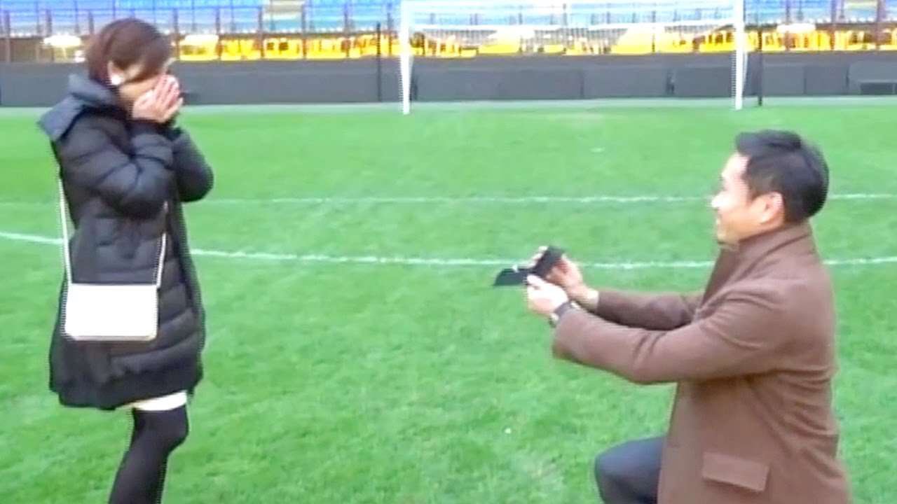 音楽の川 今気になる人は 長友と愛梨 理想のプロポーズは 彼女の前に跪いて指輪を差し出す 源さんの結婚はすぐそこ ほしがき 星野源 新垣結衣 長友 平愛梨 アモーレ 愛は勝つ