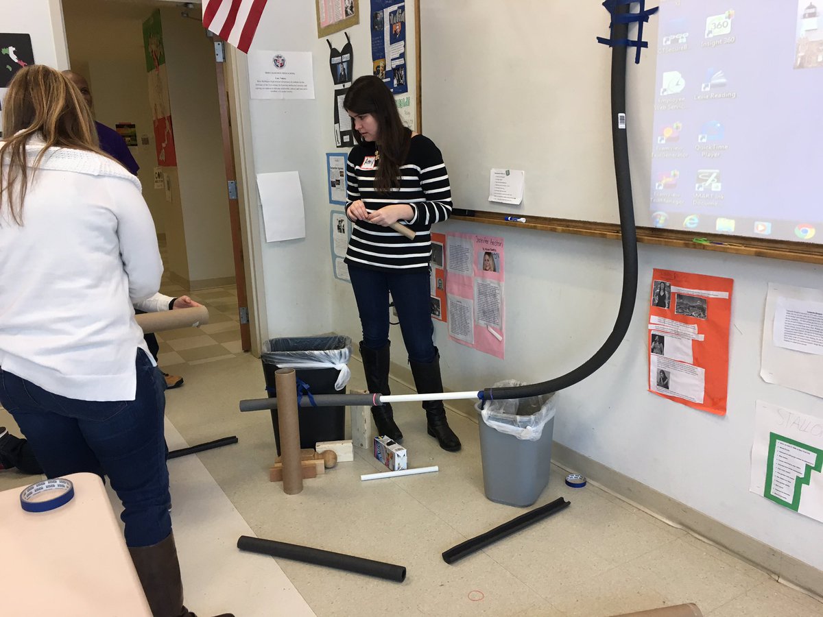 ScienceConant's tweet photo. Student-led session building marble mazes. These students rock @paulbogush! #EdCampSWCT @MrsSmith167 https://t.co/xJNqtFLJDx