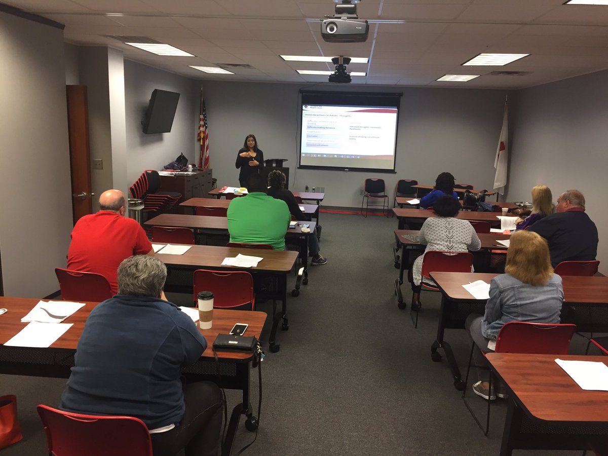 LeighLiao's tweet photo. #DisasterPrep2017 Psycological First Aids @RedCrossMiss #DoGood https://t.co/Zu4FZ8l6X1
