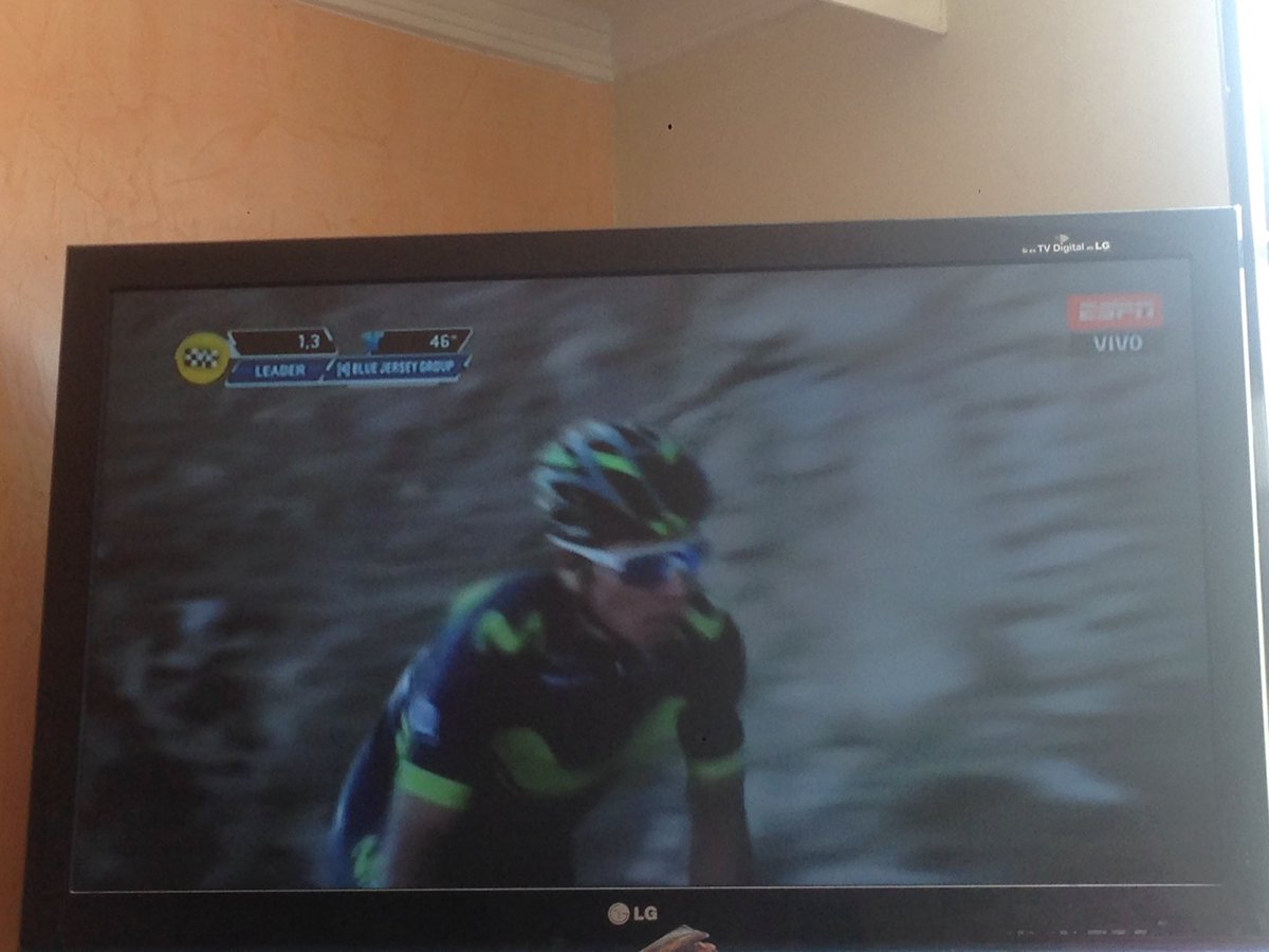 joarmalizcano's tweet photo. Haciendo fuerza por #Nairoman   Saludos desde Bucaramanga #tirrenoxespn https://t.co/MuFUkij4aM