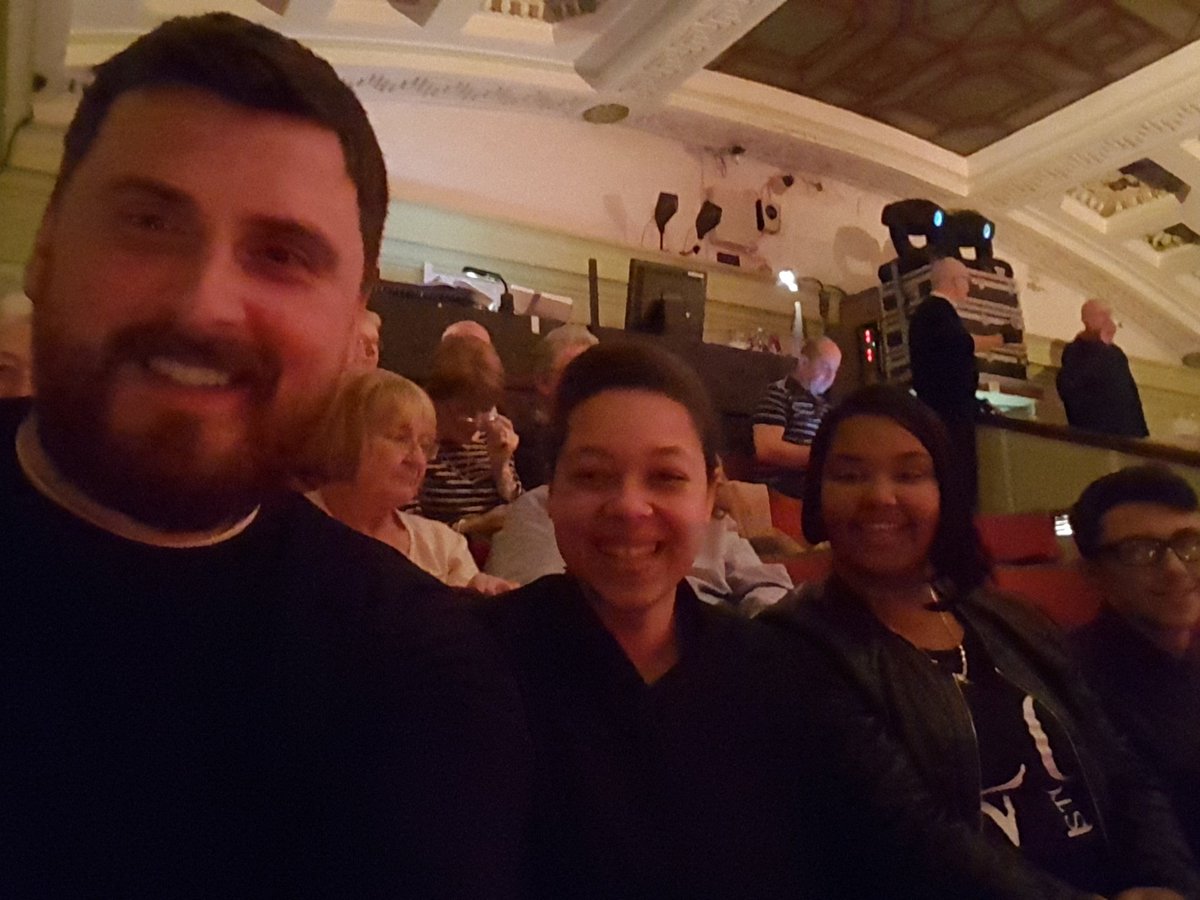 SJHCVAMusic's tweet photo. Arts Award trip to the theatre! #culturevultures https://t.co/2sQthymrmf