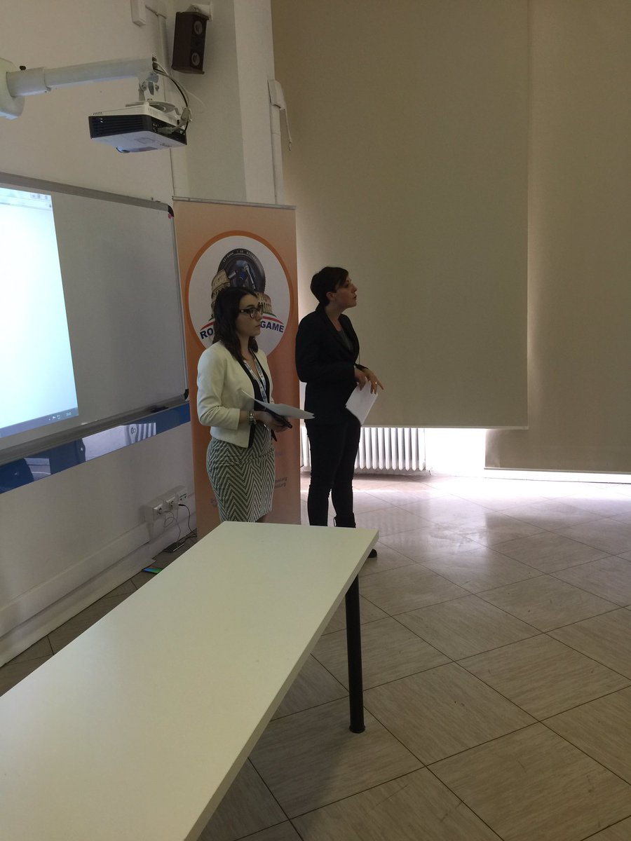 ofcs_report's tweet photo. Oggi Ofcs Report insieme a #PiazzaPulita e #Rtl102.5 al Rome International Careers Festival 
#Unint #journalismjobs https://t.co/IKhdRaiJsu