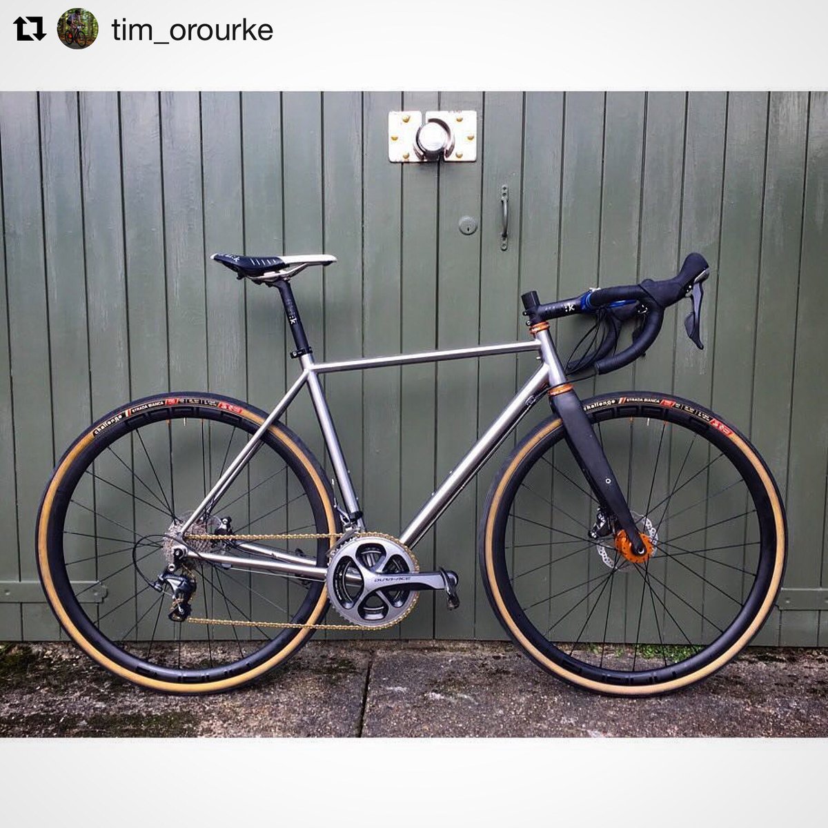 bowman_cycles's tweet photo. The second Layhams DISC prototype has been built up, and it looks like this.
Test ride happening now. Full report to follow. #BCLayhamsDISC https://t.co/RYFnZdVFr9