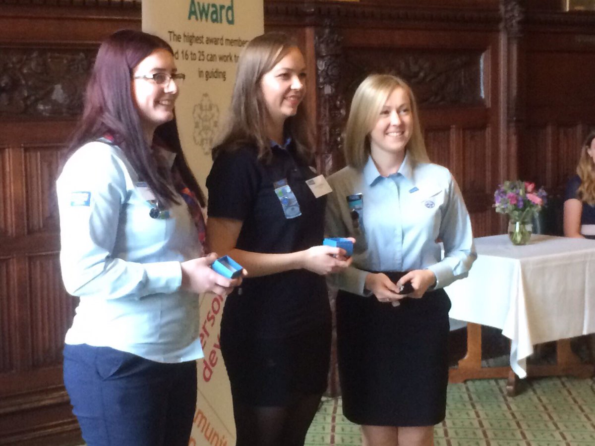 suewalker_'s tweet image. Congratulations to three @GirlguidingScot members receiving their #queensguide today. @JenniferW189