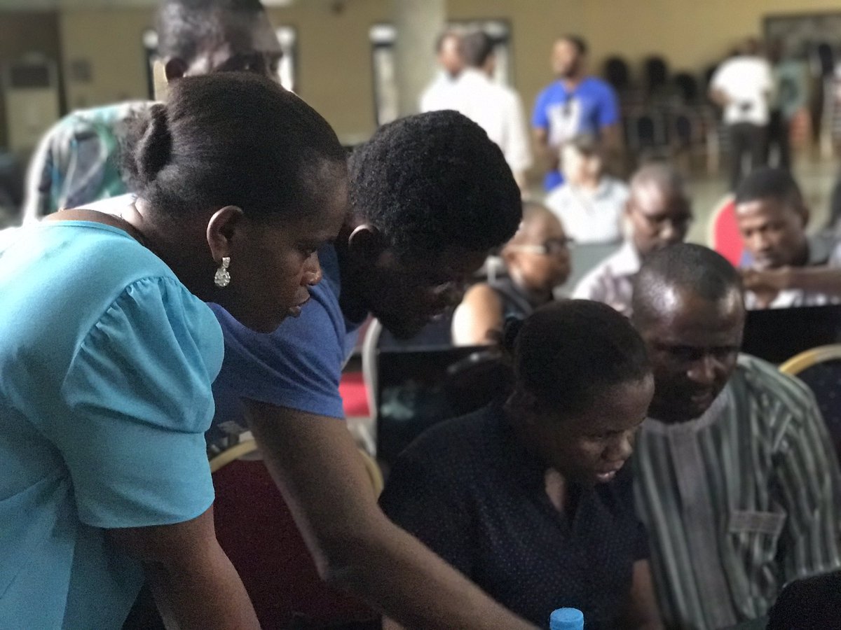 NanaNduati's tweet photo. #dBootcamp #EditorsLab Finale coming up! 
Teams gearing up for the pitches. https://t.co/sdKGLCy4Ja