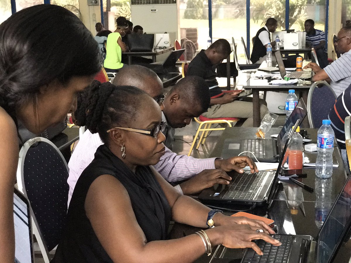 NanaNduati's tweet photo. #dBootcamp #EditorsLab Finale coming up! 
Teams gearing up for the pitches. https://t.co/sdKGLCy4Ja