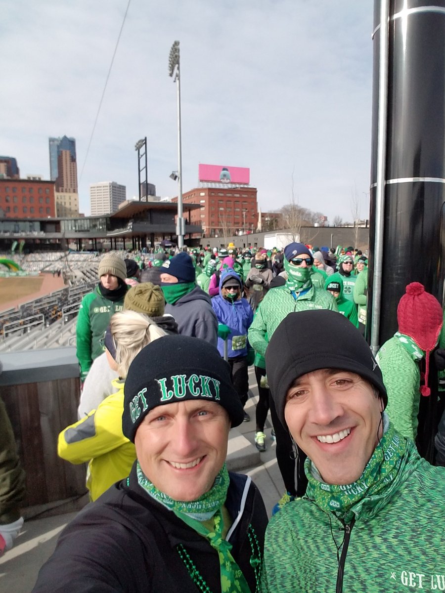 denny1140's tweet photo. Nothing like a 7k run on a 10 degree morning. Few thousand close friends #getlucky #irish4aday https://t.co/KlhhKak86W
