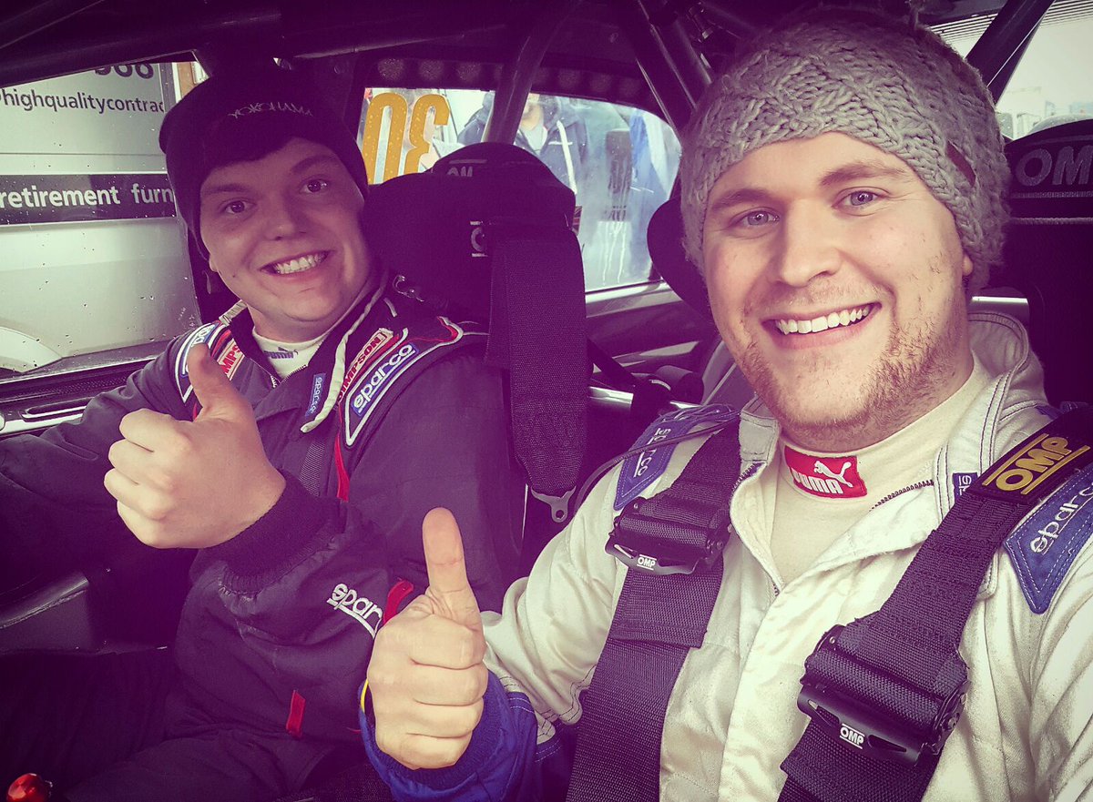 AMRallying tweet picture