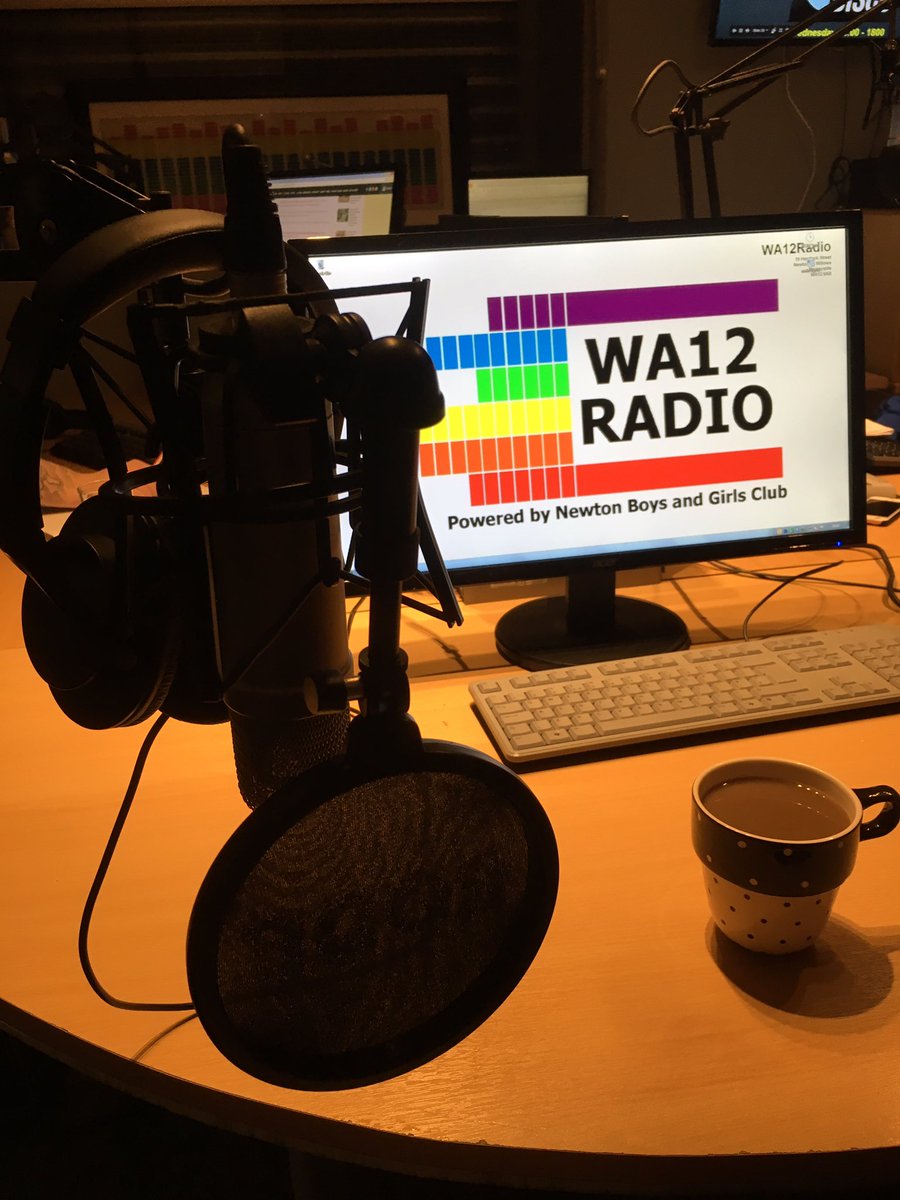 _TheThinkTank_'s tweet image. Last nights show was great! The episode will be posted soon.