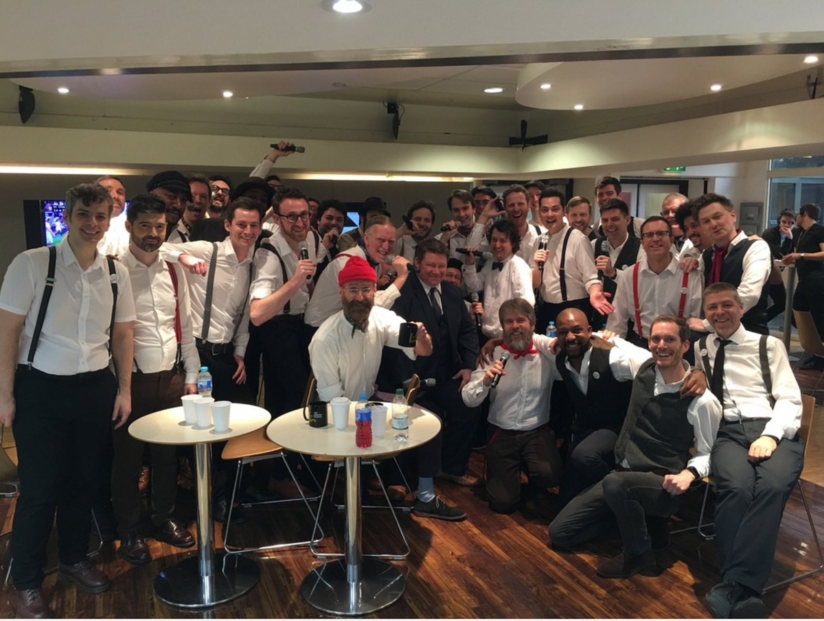 ChapsChoir's tweet image. Retweet if you just saw Chaps Choir on @itvtakeaway! Here's us backstage with chap Stuart  #AllYouNeedIsLove #takeaway