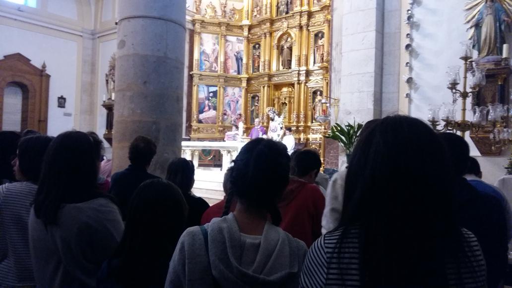 MadridJMV's tweet photo. Celebramos la Eucaristía para poner fin a nuestro encuentro Interdiocesano 2017 https://t.co/7CuMFABntb
