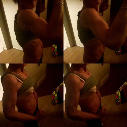 macro_me's tweet image. When you do a late workout &amp;amp; have night time lighting! *giggle* #keto #paleo #lift #liftheavy #muscle #fit #abs -in- #kitchen #healthy💪