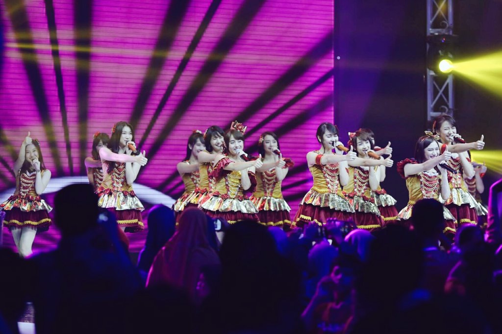 [VIDEO] JKT48 Performance- Koko ga Rhodes at <a href="/IdolJuniorID/">IndonesianIdolJunior</a> (12.03.2017)
youtu.be/gEWtP3NUad8
#JKT48atFinalIdolJunior 
#Min48