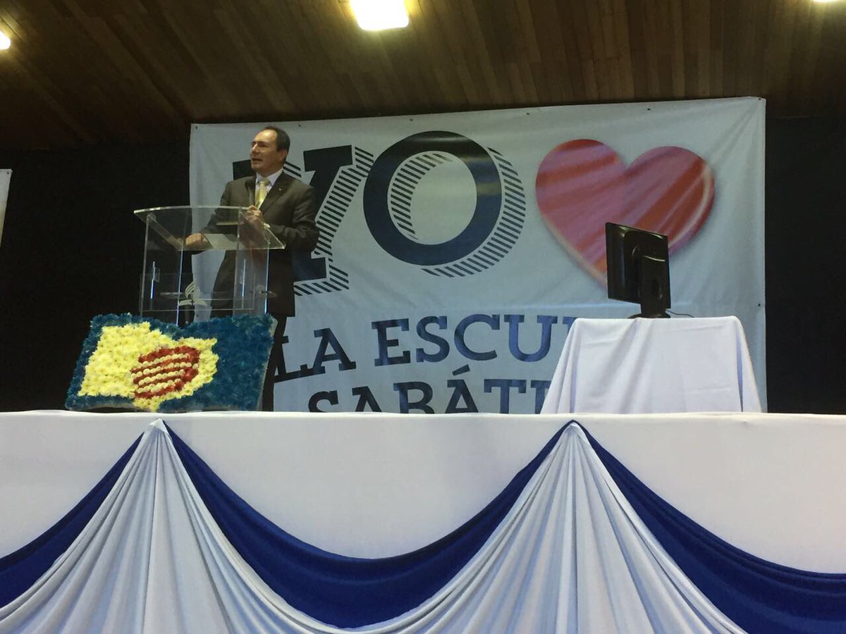 800 líderes de Escuela Sabática reciben capacitación en <a href="/AdventistasMEN/">AdventistasEC MEN</a> con <a href="/PrEdisonchoque/">Edison Choque</a> "#YoEstudioMiLeccion #ConsejoDeLideres #Maná