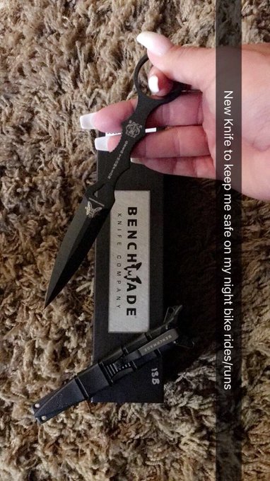 I just got a new @benchmadeknives it conceals in my sports bra 😍🙌 https://t.co/Ilj6lLJE8h<a class="tags" target="_blank" title="On Twitter" href="/?out=eyJ0eXAiOiJKV1QiLCJhbGciOiJIUzUxMiJ9.eyJpYXQiOjE3MTkzOTM4OTcsImlzcyI6InR3cG9ybnN0YXJzLmNvbSIsIm5iZiI6MTcxOTM5Mzg5NywiZXhwIjoxNzUwOTI5ODk3LCJyZWRpcmVjdF91cmwiOiJodHRwczovL3R3aXR0ZXIuY29tL2JlbmNobWFkZWtuaXZlcyJ9.aPu8iQ35mjkrYPT9cX4ZSQoWJ6pG0hfijj6ez5F7Fuwq-NggzevuybjMLTF1eXG-Vr59vsSfKya_-NGRz4I1Jg">@benchmadeknives</a><a href="/tag/shehulk"class="tags"><span>#shehulk</span></a><a href="/tag/redhulks"class="tags"><span>#redhulks</span></a><a href="/tag/hulks"class="tags"><span>#hulks</span></a>