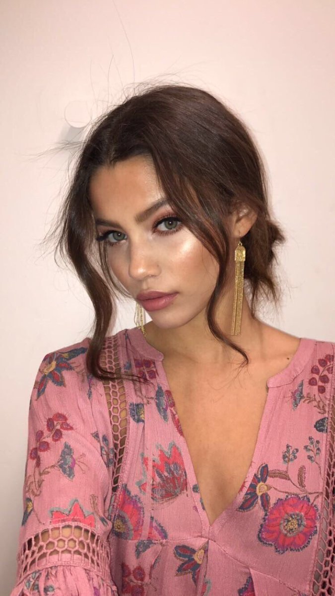 BaddiesVibe's tweet image. 