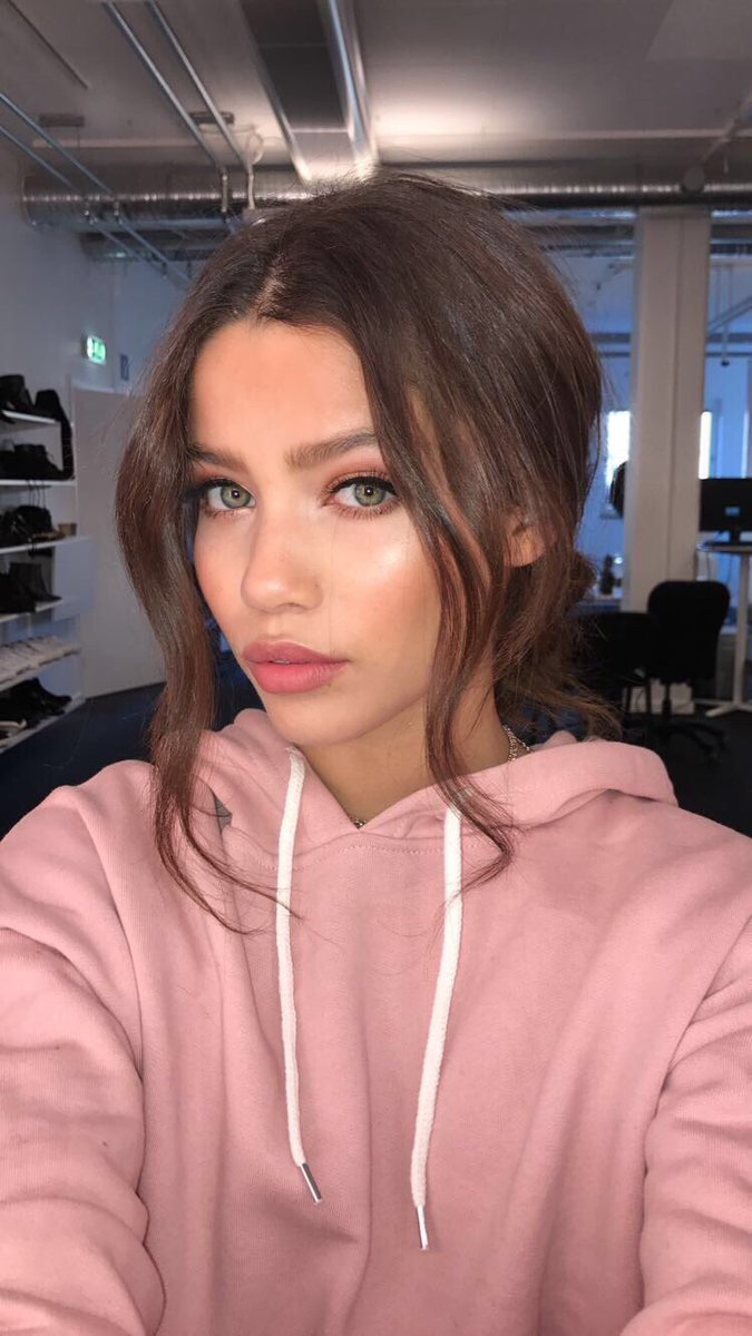 BaddiesVibe's tweet image. 