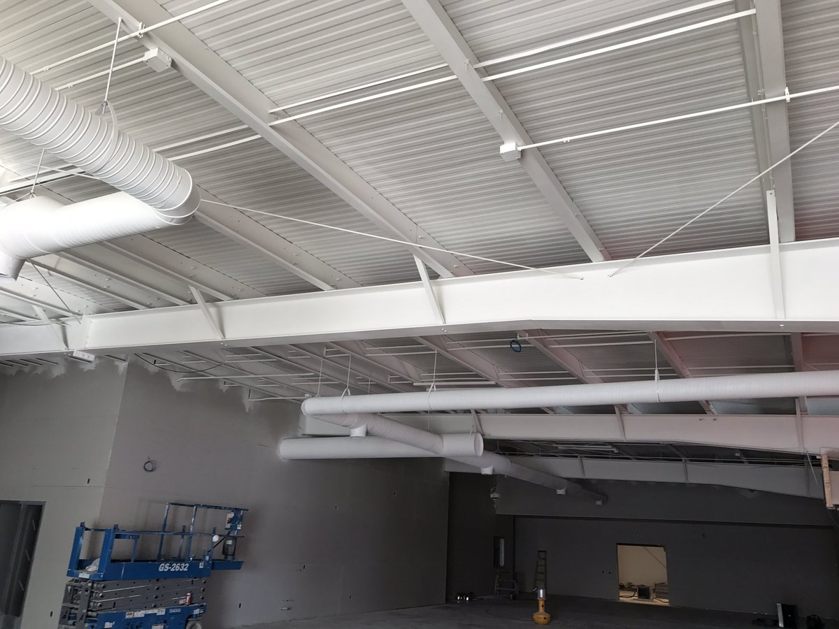 SnowSpruce's tweet photo. Showroom ceiling is painted! #reitsydequipment #dauphin https://t.co/YMLh8fquDC