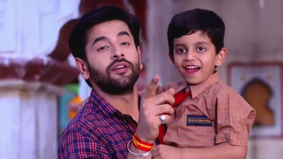 siaagarwal92's tweet photo. We all r watching jndsd only 4 #Ravish samjhey..#humarasahara ๐ #papabeta #hotpapa #cutebeta #Radhav @shasha303 @MamtaYPatnaik https://t.co/IxIXaeSuU1
