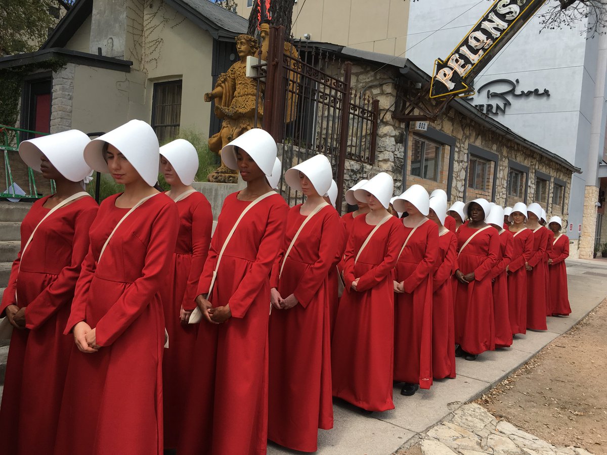 MargaretAtwood's tweet image. .@erica_grossman: I found out! They are real @HandmaidsOnHulu Handmaids. You may see them again! @sxsw @MGM @penguinrandom