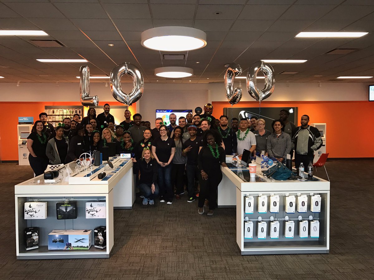 debbie_hopkins1's tweet photo. District Saturday morning meeting with my new awesome team!
We are ready to finish the first quarter strong! #attemplpyee #LifeAtATT https://t.co/FF6yCiMpnH