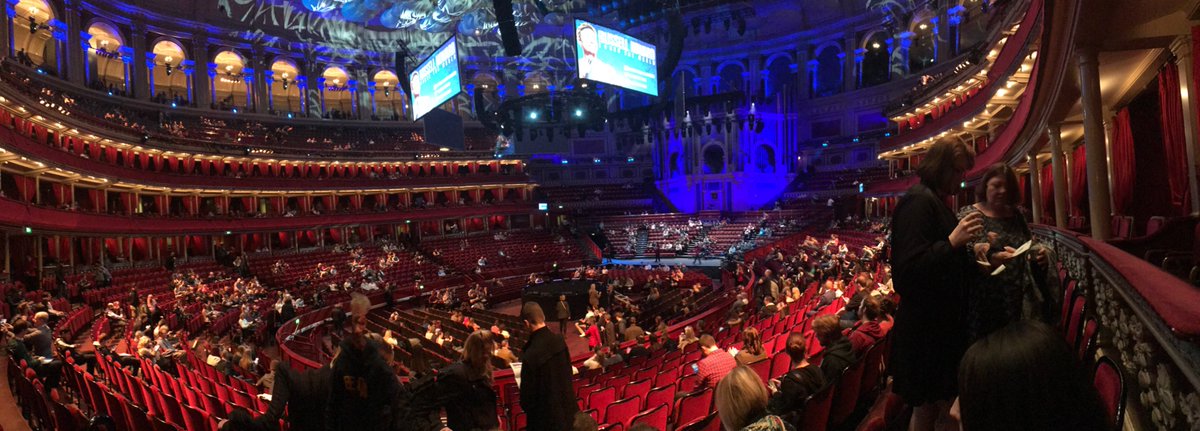 Lottie_'s tweet photo. @russellhoward https://t.co/IRCQ8x5fvP