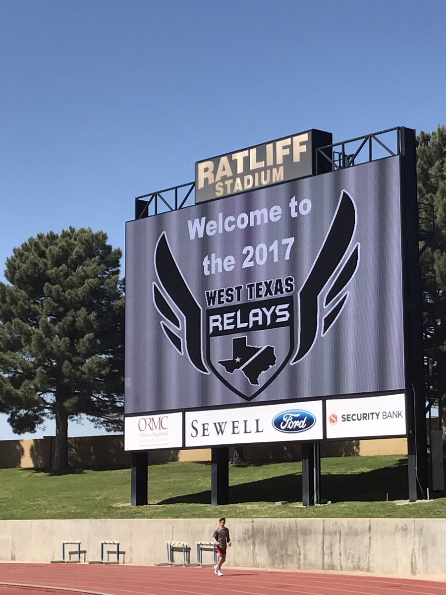 samTracklife's tweet photo. Varsity is here at the West Texas Relays! Time to roll out!
#tracklife
#samsidesampride
#samhoustontexans https://t.co/fkhx4LkHnQ